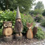 Holz-Gartenfiguren als rustikale Dekorationsakzente